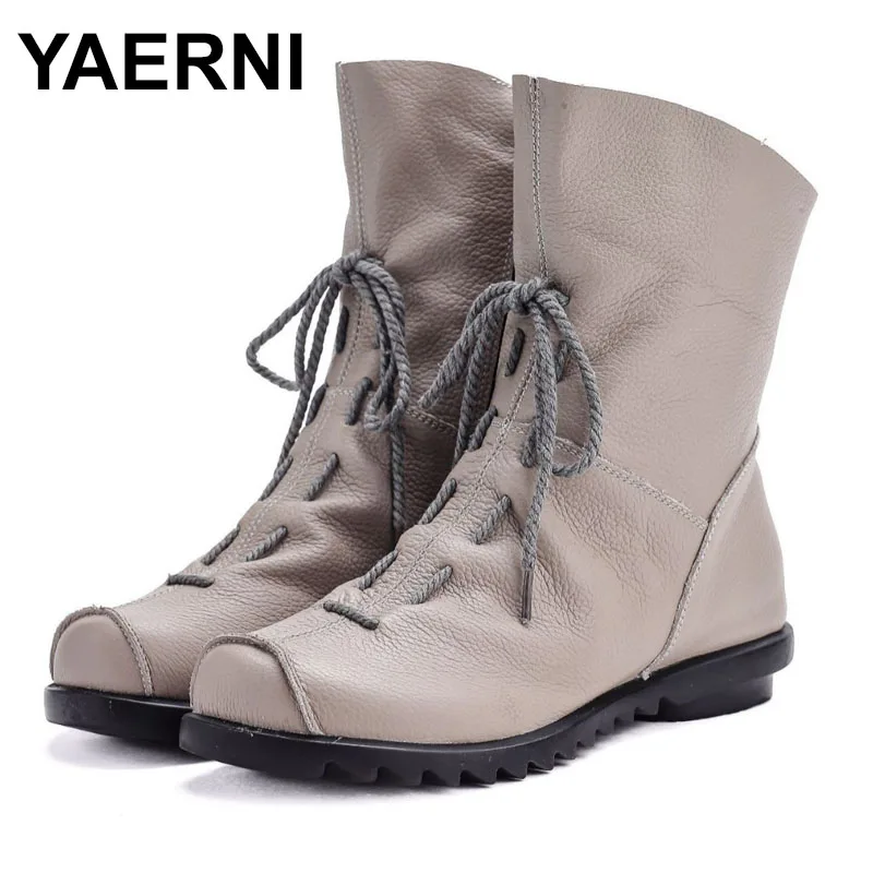 

Genuine Leather Plush women's short Boots Retro Casual Autumn Winter Women Boots Waterproof warm Snow boots Plus Size