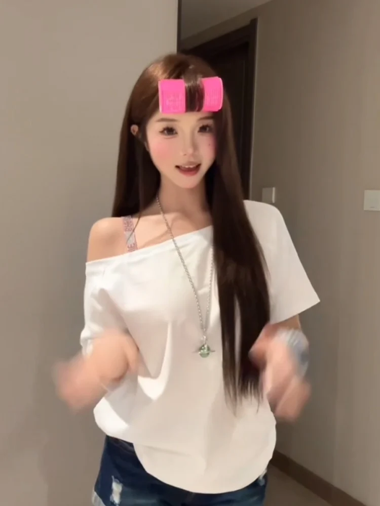 تي شيرت نسائي صيفي أبيض من القطن الخالص بأكمام قصيرة وتصميم أنيق مريح وفضفاض