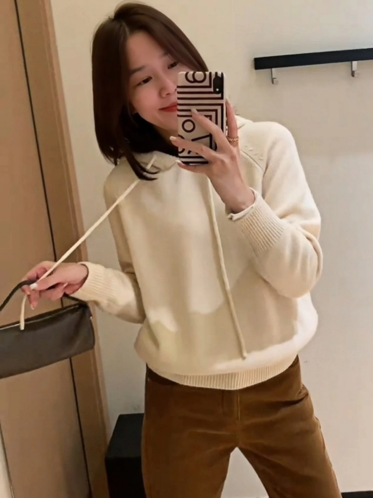 

Женская утепленная шерстяная вязаная толстовка с капюшоном, повседневная, свободного кроя, осенне-зимняя, модная, в корейском стиле, теплая, как базовый слой, топ