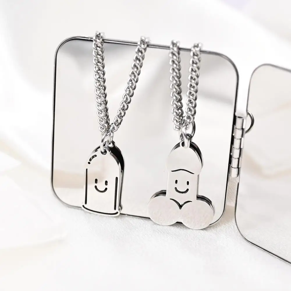 2023 Trend Penis Condom Necklace For Women Men Funny Cute Kpop Titanium Steel Smiling Face Pendant Sweater Chain Couple Jewelry