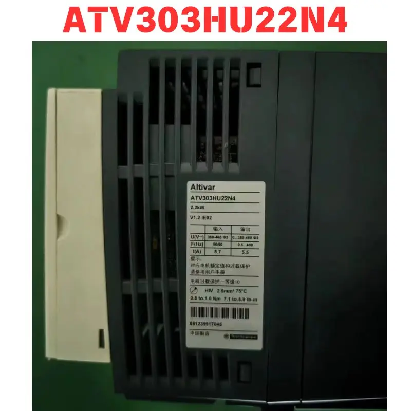 

Б/у инвертор ATV303HU22N4 Функциональный тест ОК Быстрая доставка
