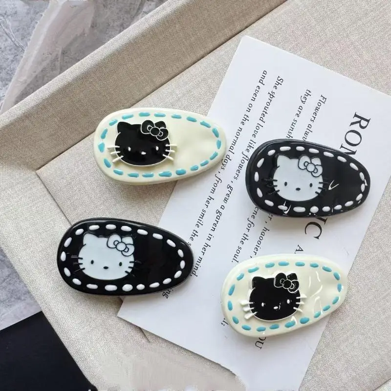 

Sanrio Simple and Fashionable Black and White Hello Kitty Hairpin Cartoon Edge Clamp Headwear Lovely Duckbill Clip Girls Gifts