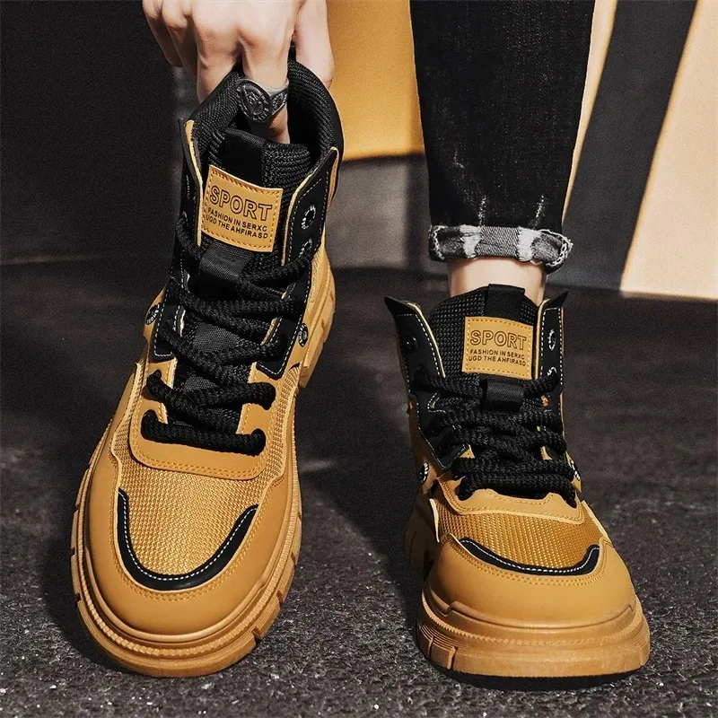 

New Fashion Platform Boots for Men Outdoor Sneakers Men Motorcycle Boots Male Work Boot Casual Hiking Shoes Botas Para Hombre