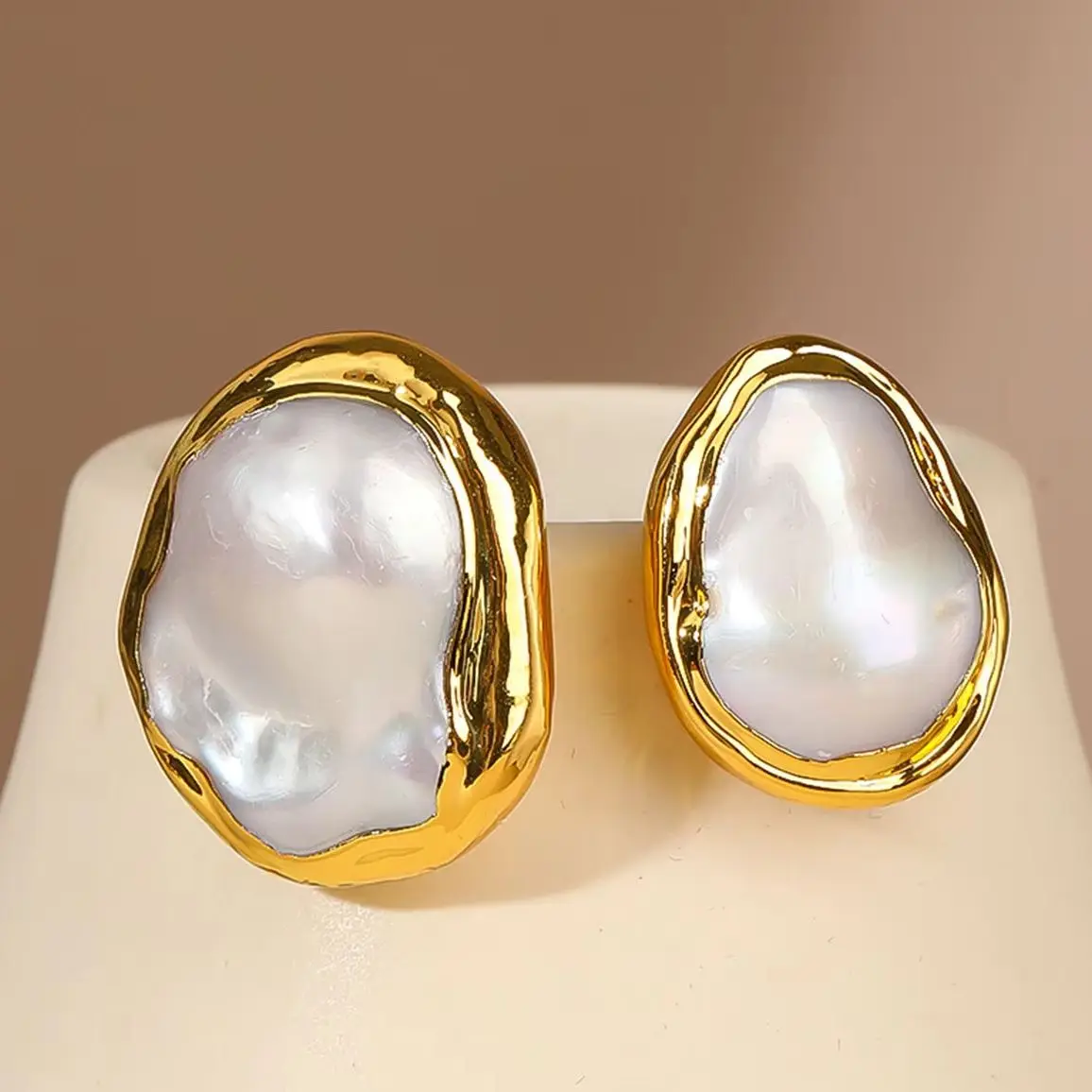 Natural Luster White Freshwater Pearl Earrings Fashion Jewelry High-Quality For Evening Wear
