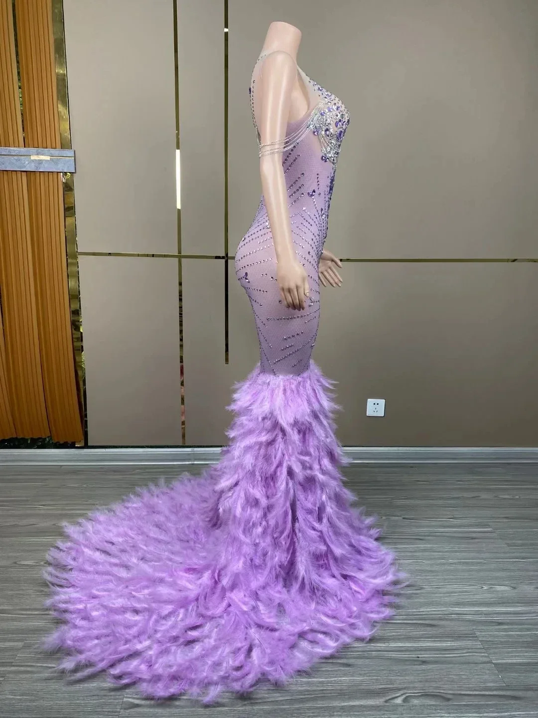 Nightclub Stage Performance Dress Women Celebrity Sexy Sleeveless Crystal Diamonds Feather Purple Midi Bodycon Dress