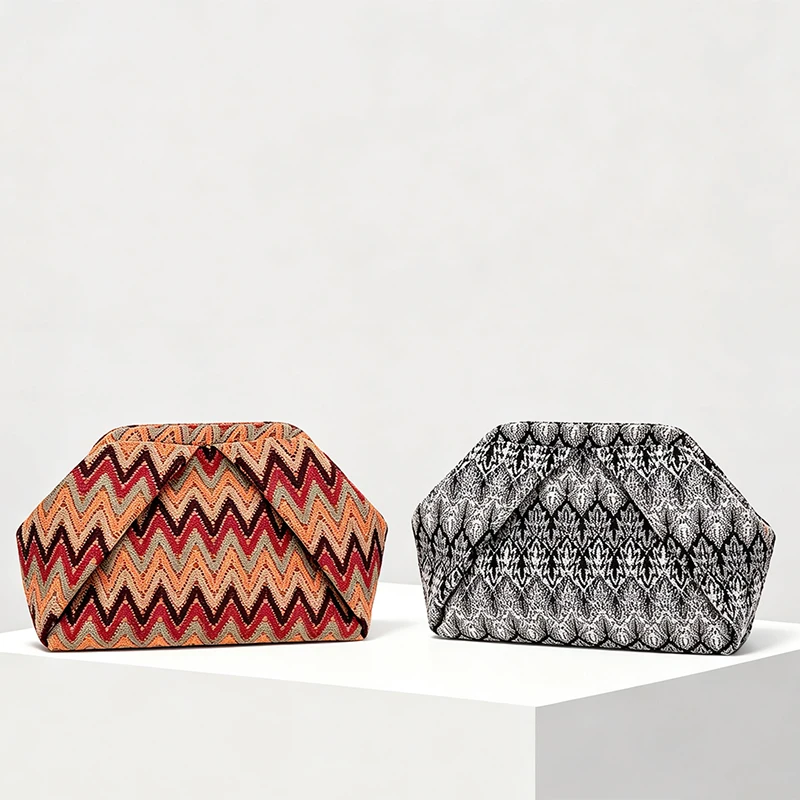 Retro Geometric Pattern Women's Clutch Bohemian Pleated Dinner Bag Summer New Stylish Exquisite And Versatile Wallet Makeup Bag