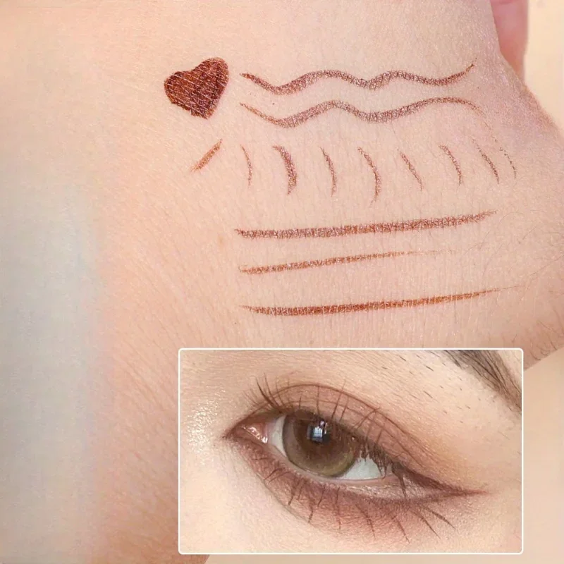 横たわっているカイコアイライナーゲルペン滑らかな長期的なマットアイライナー防水アイライナーゲルペンシル速乾性メイク