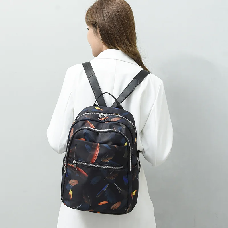 Europe and the new backpack women's new Oxford cloth travel backpack women's outdoor leisure ladies' backpack.