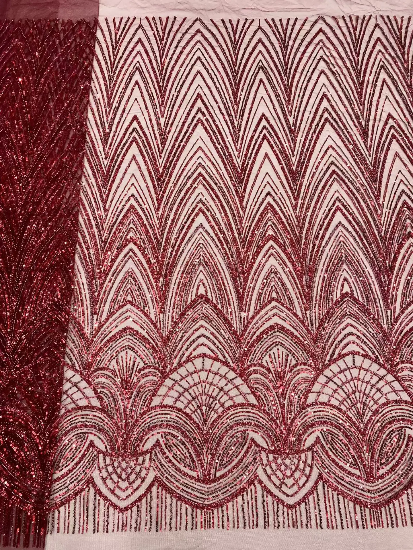 

Роскошная роскошная африканская французская тюлевая кружевная ткань 2026, высокое качество, расшитая бисером нигерийская кружевная ткань с блестками для шитья свадебного платья