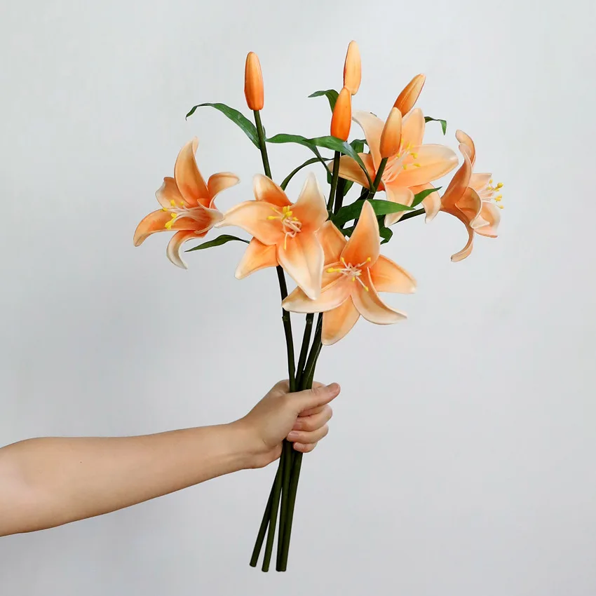 4 Stück Real Touch Lilien Künstliche PU-Blumen Heimdekoration Hochzeitsblumenarrangement Brautstrauß Partytischdekoration Lilien – Detail 15