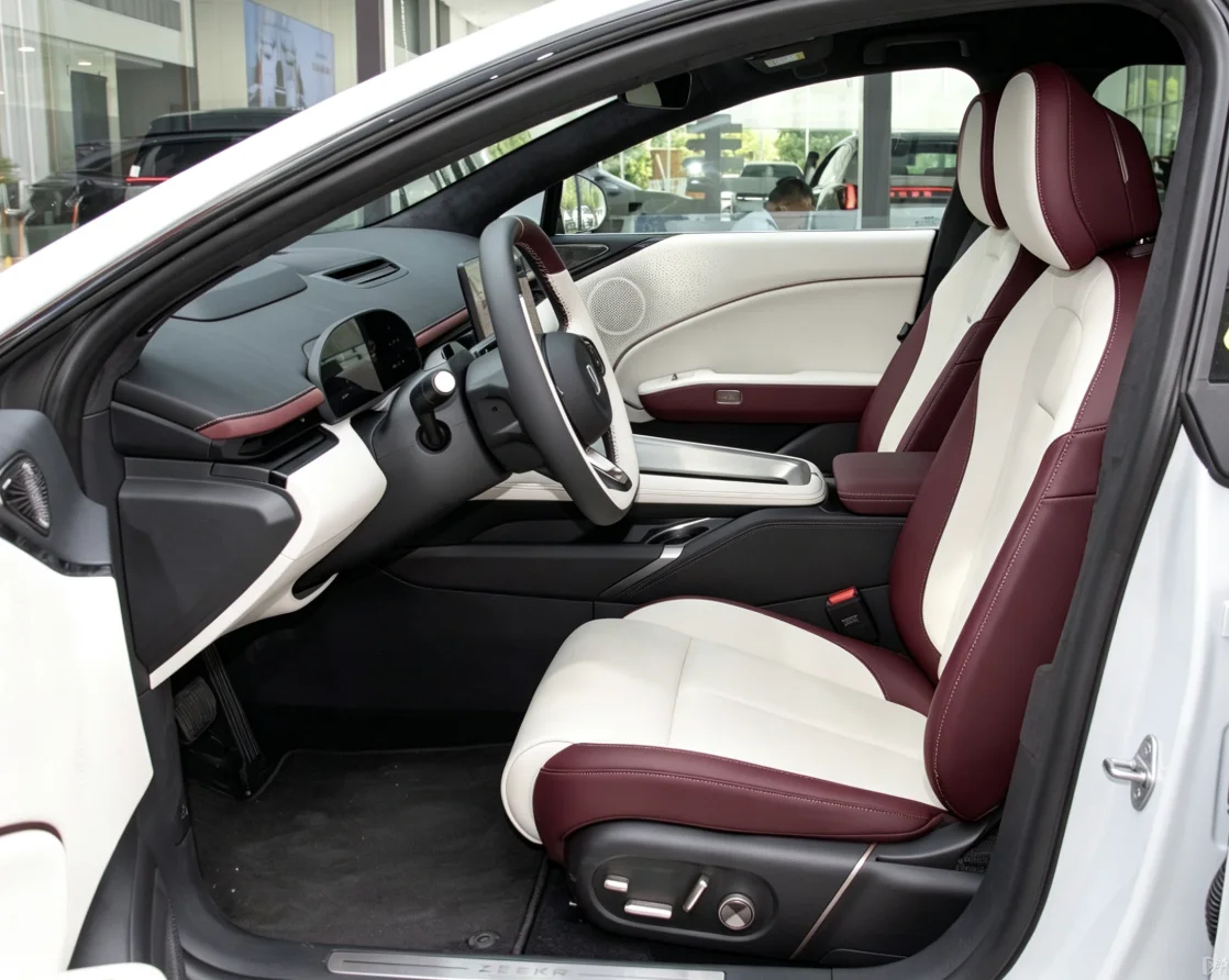 Für Zeekr 7gt 2025 Maßgefertigte Autositzbezüge Luxuriöses Nappaleder 100% Passgenau Innenraumzubehör 360 ° Vollständige Abdeckung – Detail 10