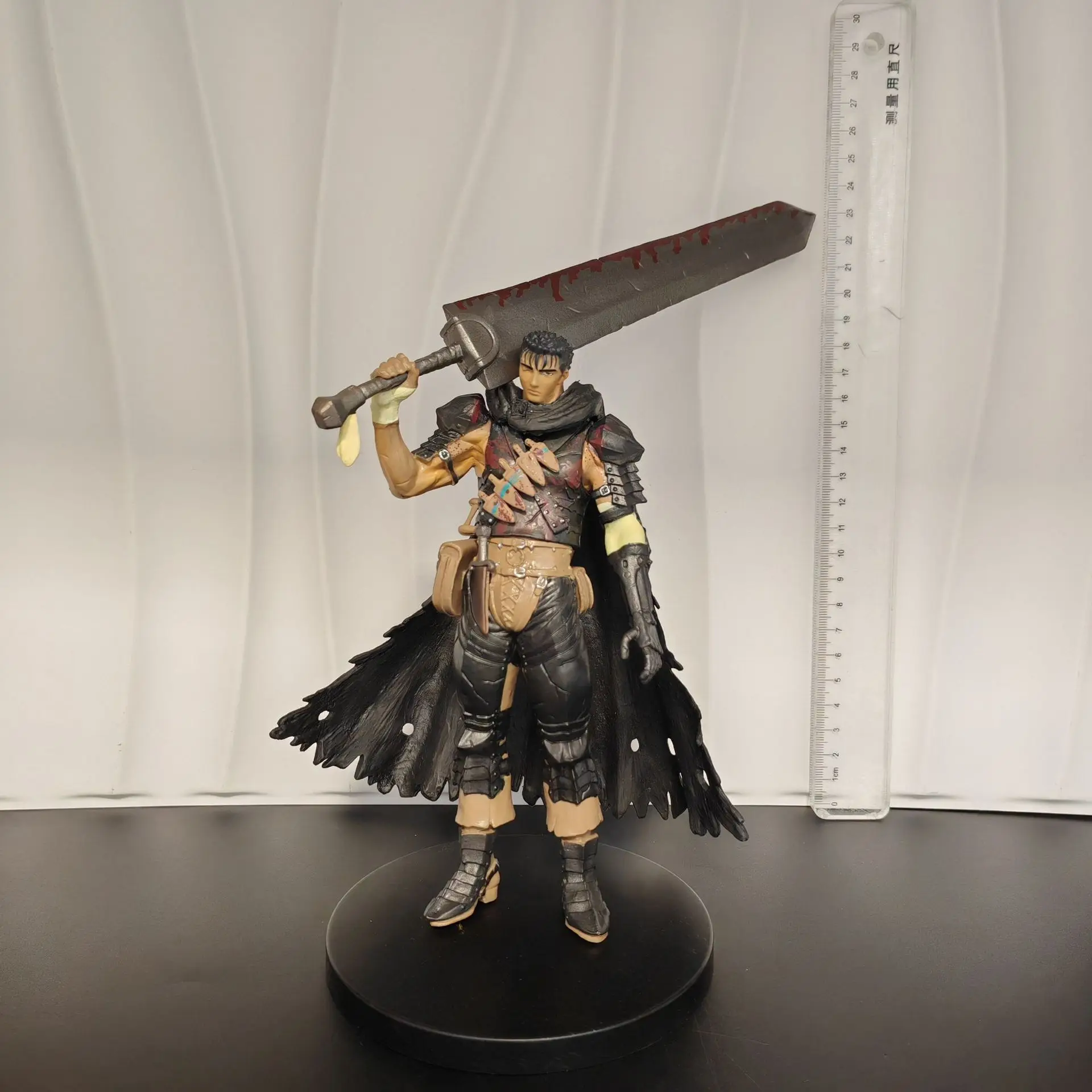 Berserk Guts Blutbefleckte Version Anime Actionfigur Sammlermodell Statue Desktop-Dekoration für erwachsene Sammler – Detail 14