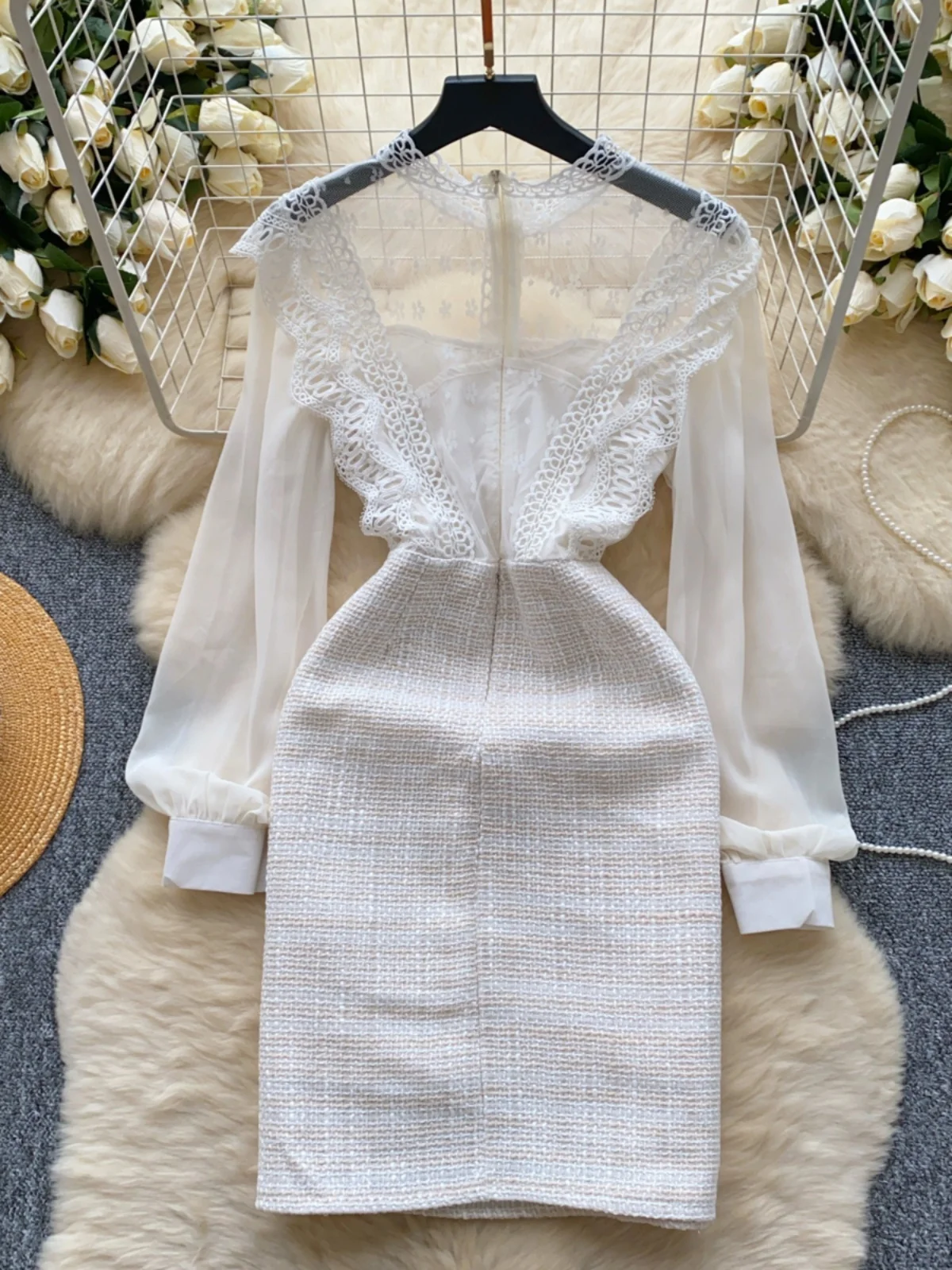 エレガントなメッシュ花柄刺繍Aラインミディドレス レディース 秋 ハイウエストデザイン スプライススリムスカート 韓国風通勤