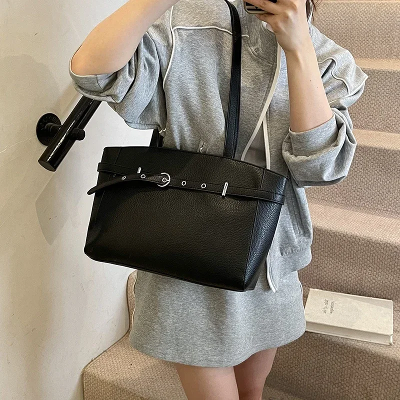

Contemporary Style Ladies Shoulder Bag Designer Women's Crossbody Handbag Leather Elegant Tote Luxury Brand Messenger Purse
