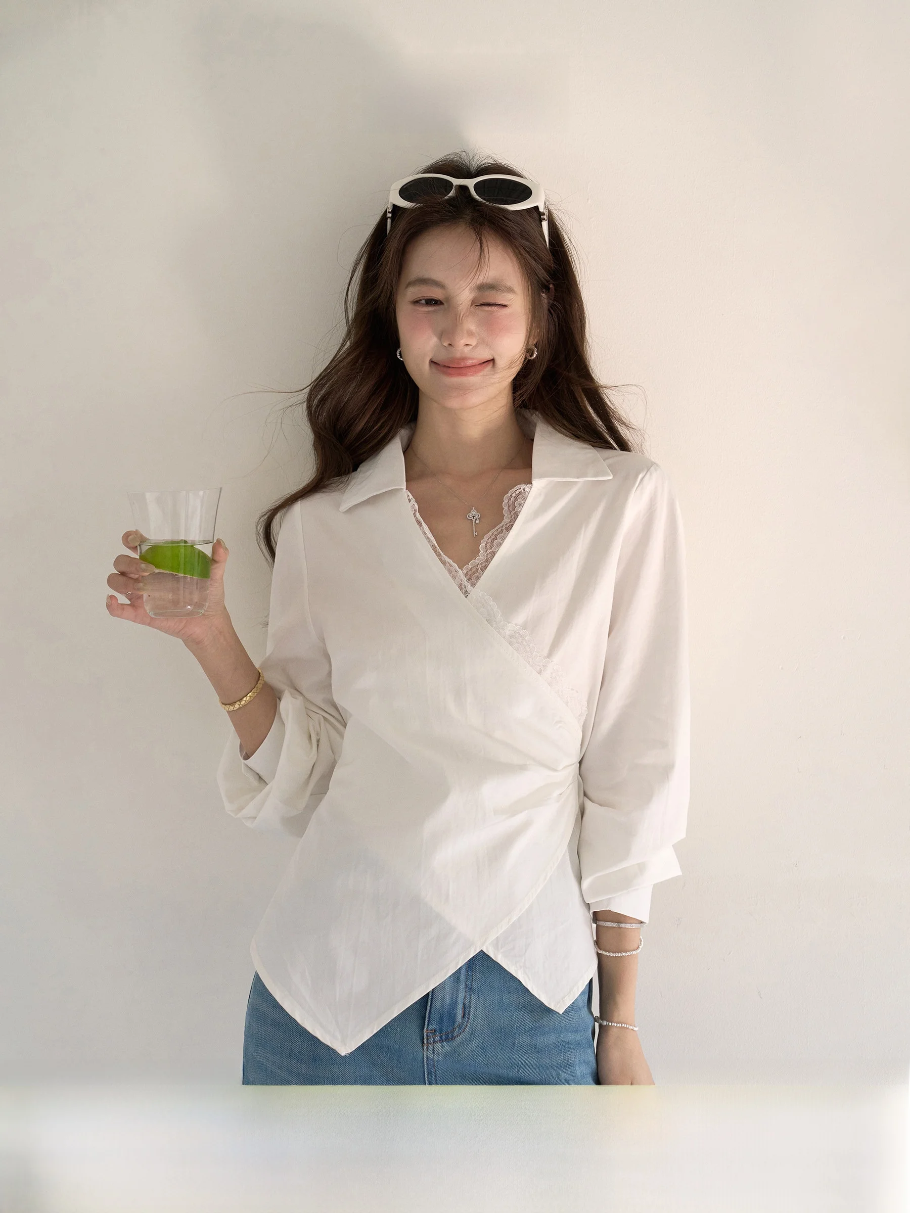 

Qiu Yang Xiwei plus Size "Daily Commute" irt Lace Patchwork Slant Button Design Spring Early Faion Women's Busin Casua...