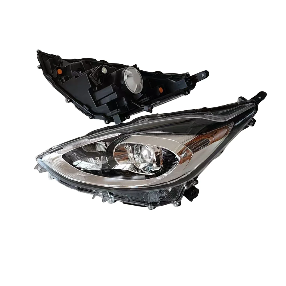 

Suitable for Toyota AQUA NHP10 2017-2018 lens crystal headlights pair