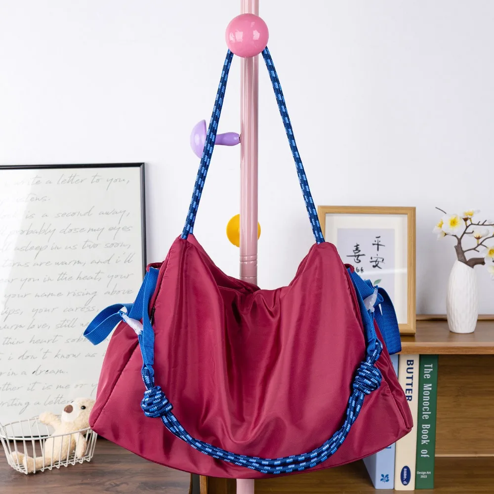 

Casual Nylon Canvas Shoulder Bag Soft Zipper Close Tote Bag Large Capapcity Wear-resistant Outdoor Bag Travel Fitness Vacation