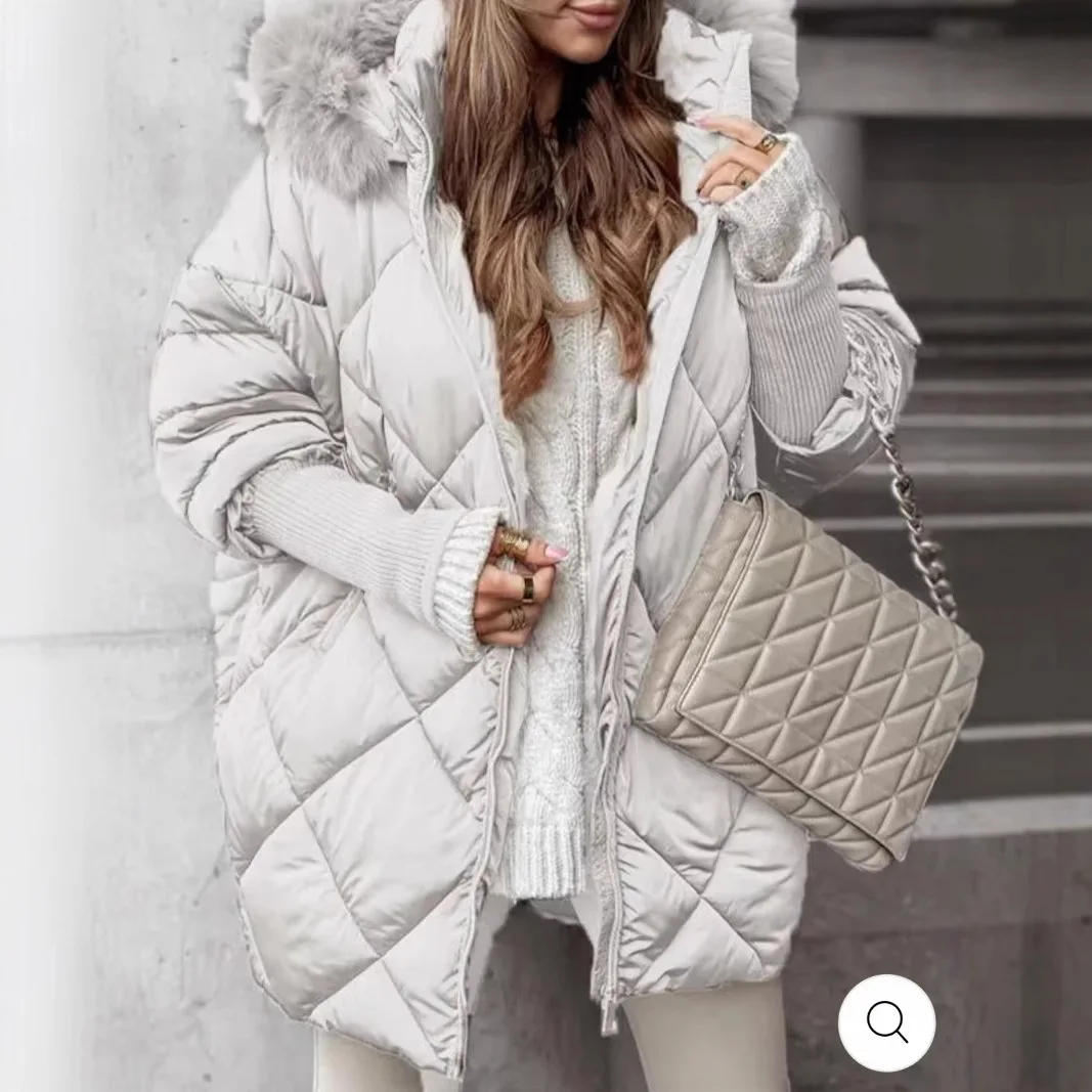 Faux Fur Trim Hooded Puffer Jacket for Women, Diamond Quilted Loose Fit Winter Coat, Warm Windproof Outerwear with Pockets