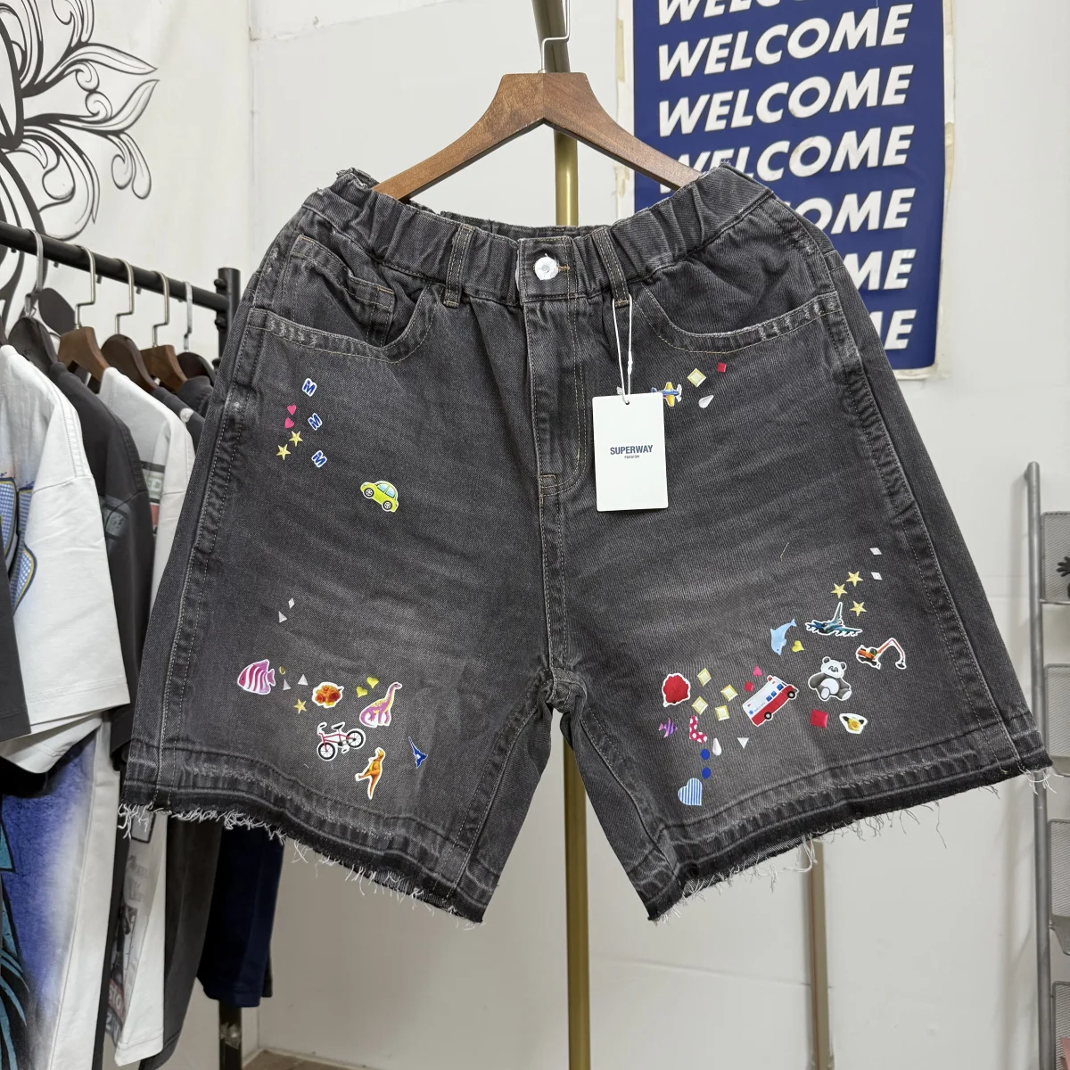 

High Quali Casual Loose Jeans orts for Youth Cartoon Print Elastic Waist Fem Model Comfortable Straight Leg Summer Wear