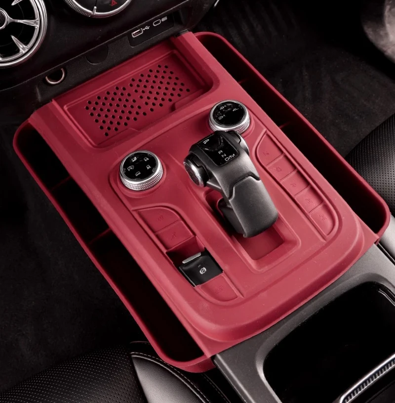 Auto All-inclusive Wireless Charging Pad Fit for Tank 300 2021-2024 Car Central Control Silicone Storage Box upgrade accessories