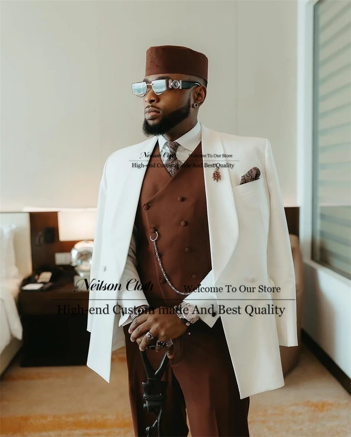 

Brown Vest Pants African Male Prom Blazers White Jacket 3 Pieces Sets Groom Wedding Tuxedos Customized Shawl Lapel Costume Homme