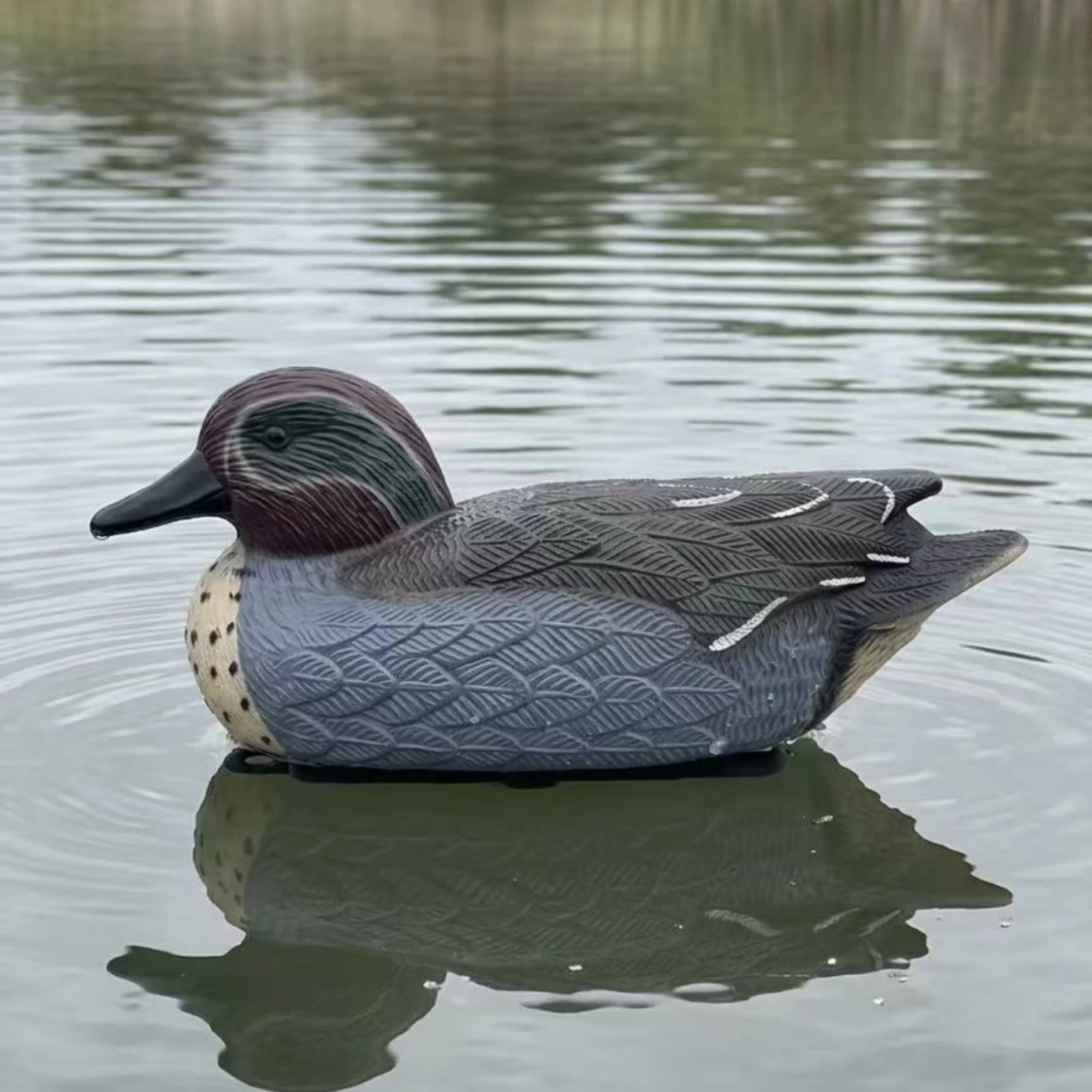 

Floating Duck Decoy Painted Details Realistic Duck Decoy Bird Lure Lifelike Highly Detailed for Water, Landscape