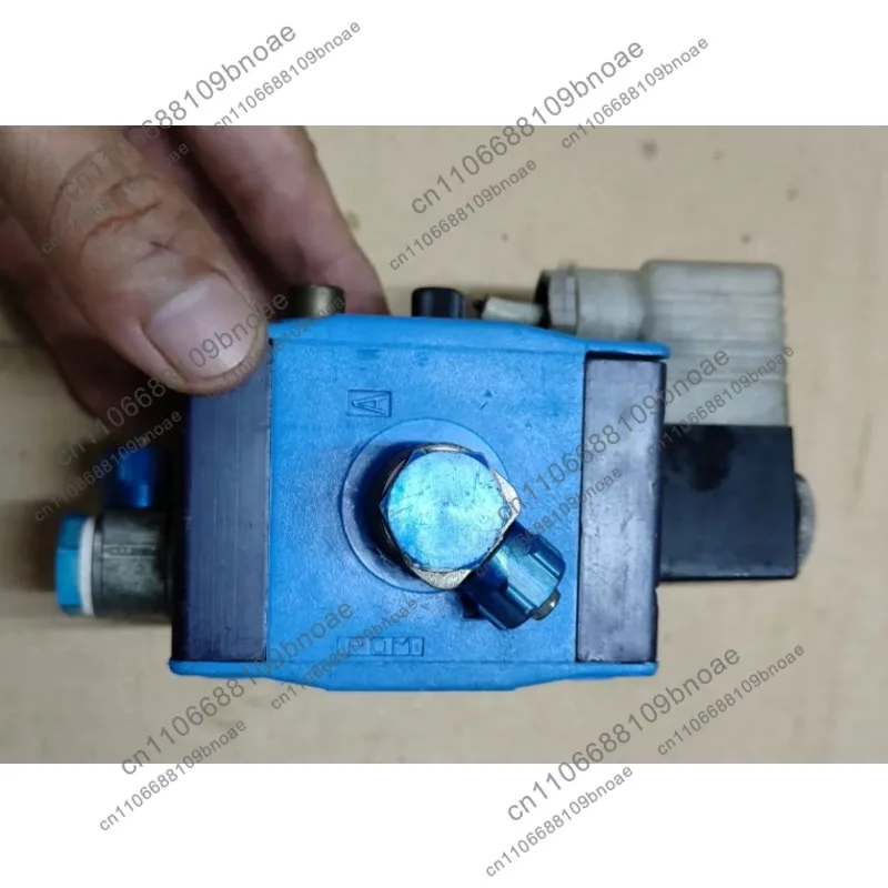 MSFG-24 Pressure Switch, Model 4527, DC24V, Power 4.5W, Pressure Range 2-145psi, Tested OK