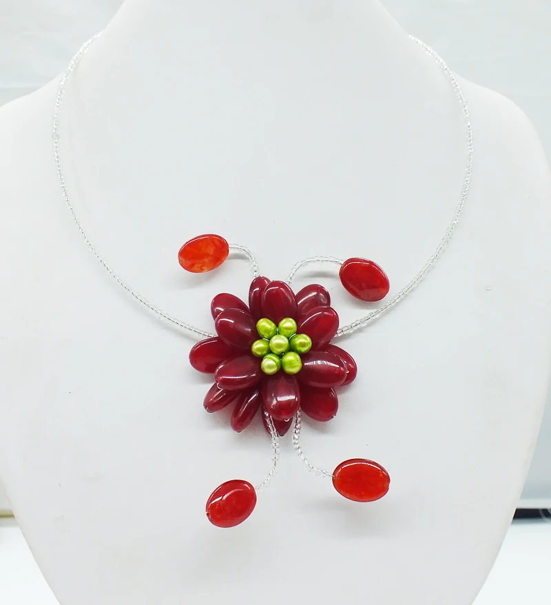 

Christmas gift !!! I love it Brazilian semi-precious stones flower necklace 20"