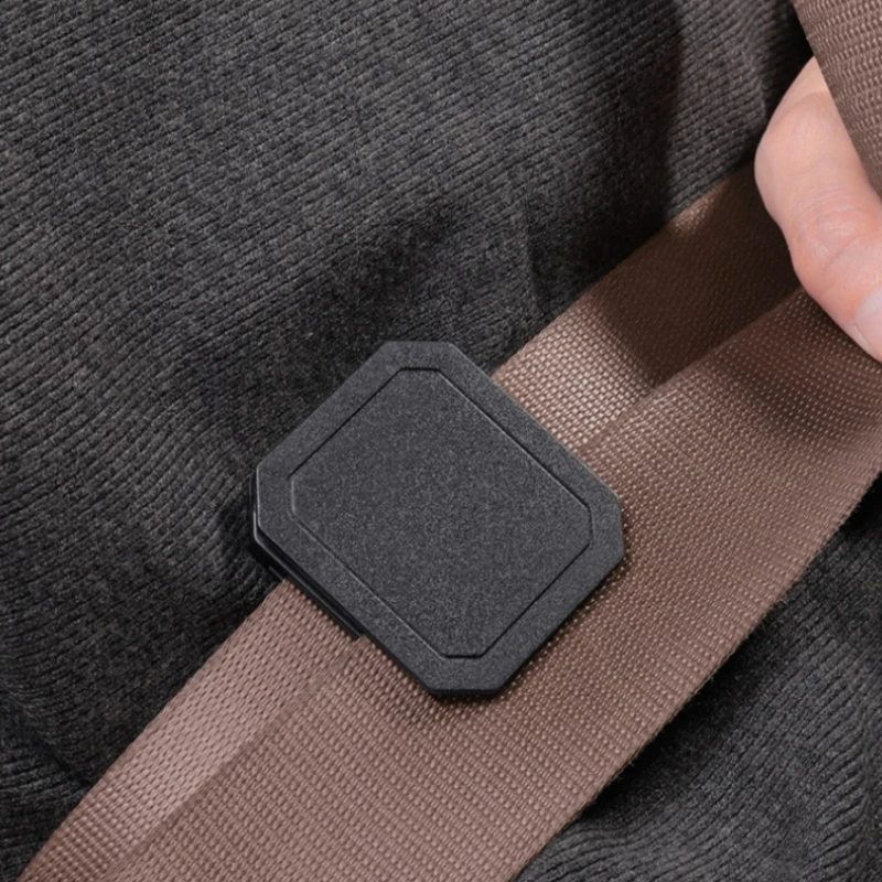 Plastik Robuste Verstellbare Auto-Sicherheitsgurt-Clips Rutschfeste Gurtschnalle Einfache Klemme Befestigungsclip Auto-Styling Zubehör – Detail 4