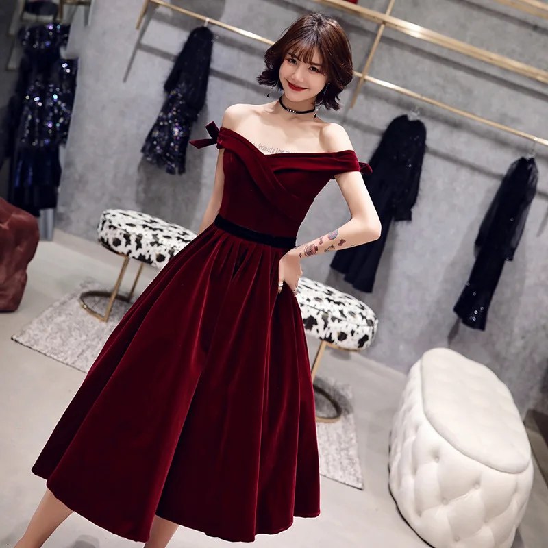 It\'s YiiYa Cocktail Dresses Boat Neck Bow Strapless Party Formal Dress Wine Red Velvet Lace up A-line Plus size Prom Gowns E363