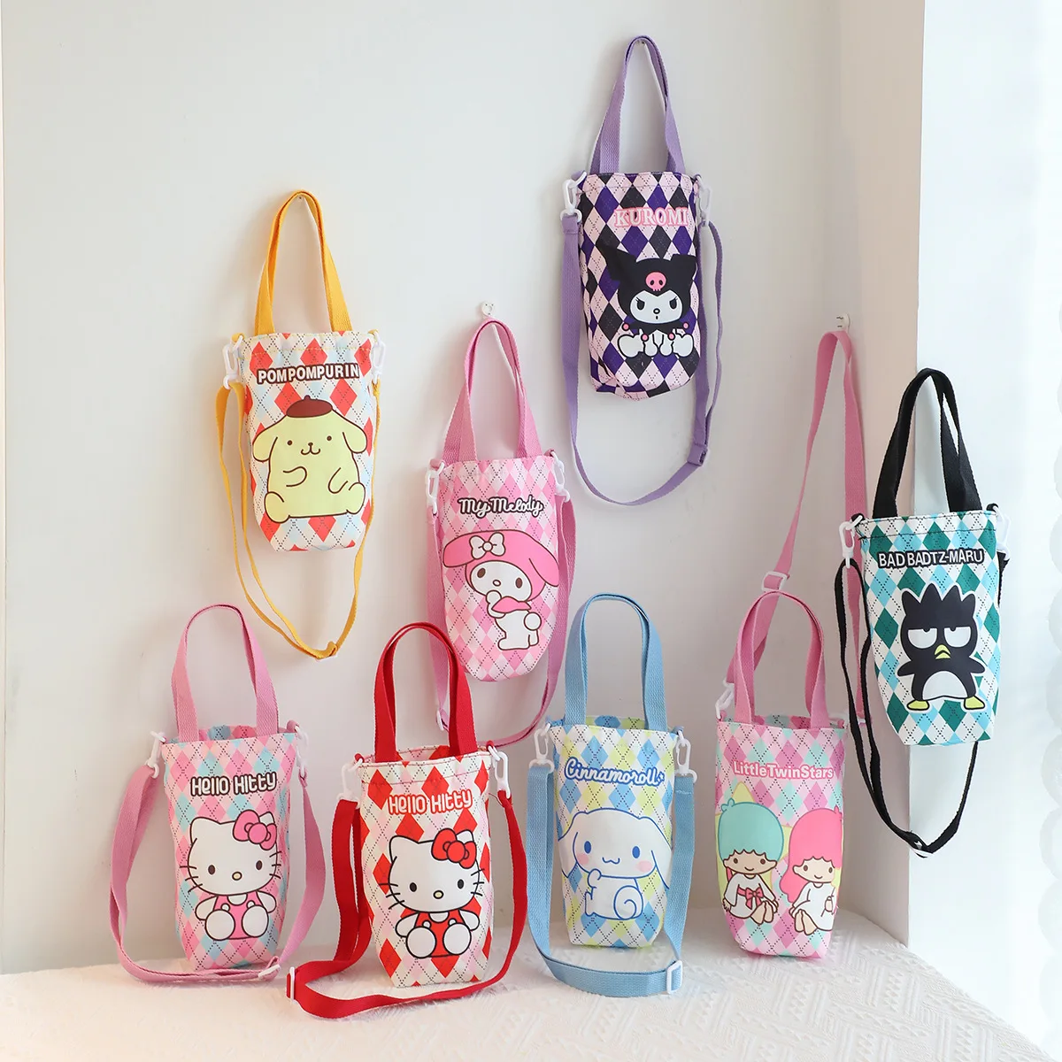 

Kawaii Anime Hello Kitty Water Bottle Bag Hangyodon Cup Cover Handbag Cartoon Figure Kuromi Canvas Mug Bags Crossbody Tote Gifts