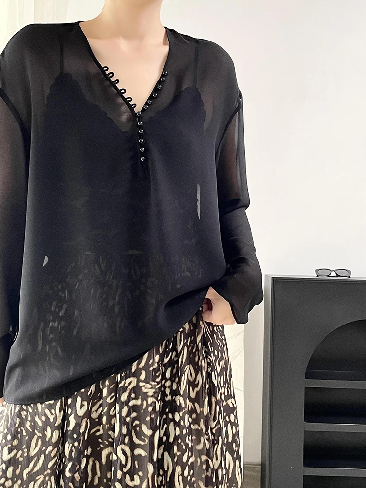 

Elegant Loose Fit Long Sleeve Sun Protection Silk Chiffon Shirt Women Summer Thin Transparent Cover up Top V Neck Polyester F...