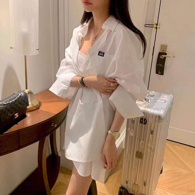 

Chic Autumn New Vintage Design Sense Asymmetric Buttoning Waist in Slimming Plaid Long Sve irt Top Women's Faion