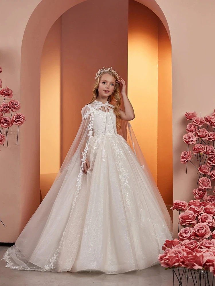 Abito da ragazza di fiori senza maniche per Tulle di pizzo da sposa con mantello Puffy Shining Elegant Princess abiti da compleanno per la prima comunione 2024