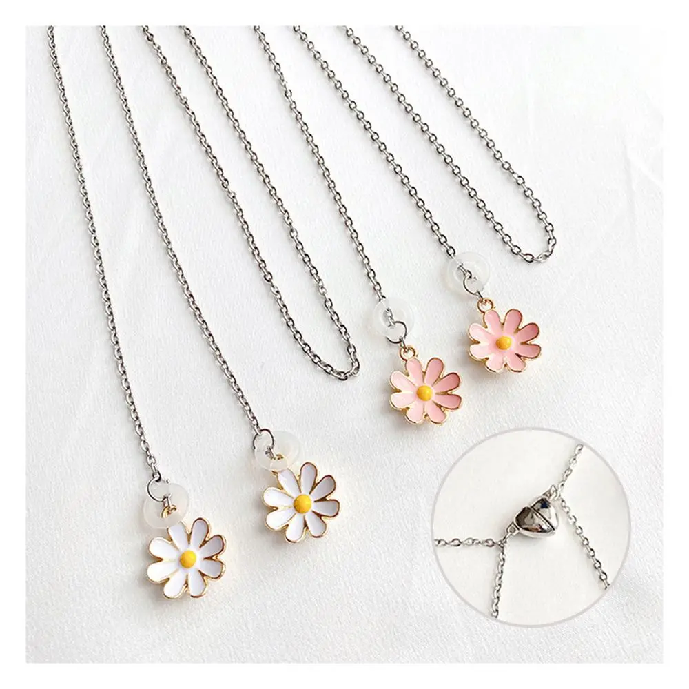 1PCS Magnetic Attraction Headphone Anti-lost Chain Astronaut Daisy Bluetooth Earphone Chain Earphone Accessories