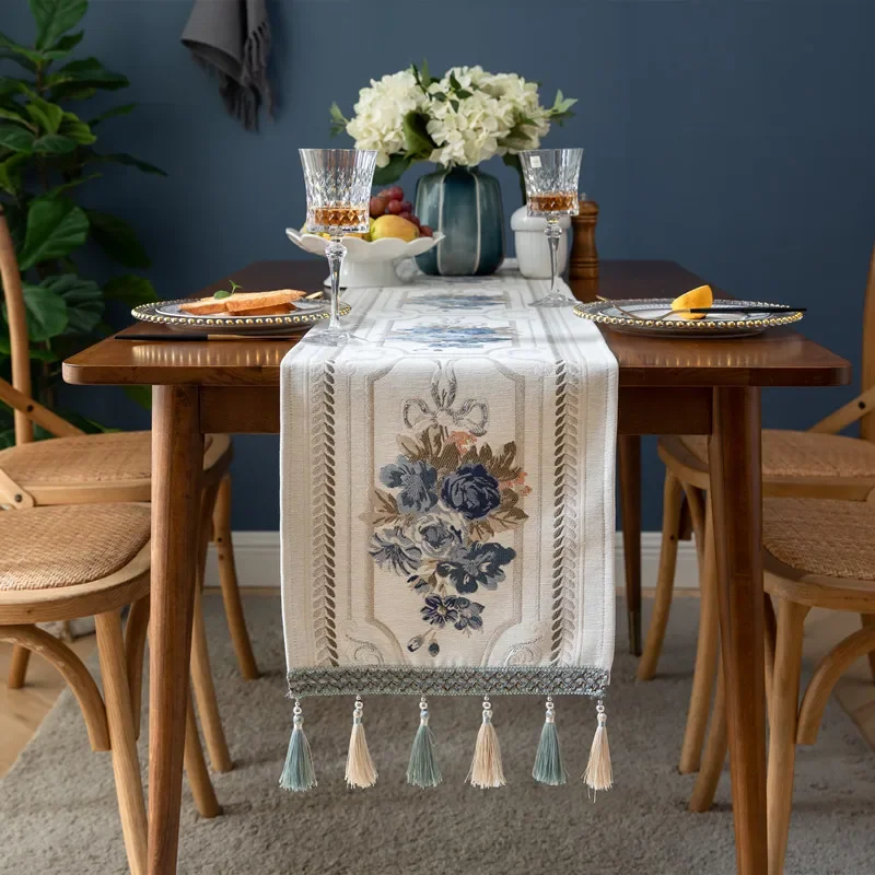High End European Floral Table Flag Chenille Tassel Home Tablecloth Polyester Desktop Decoration Home Textile Supplies