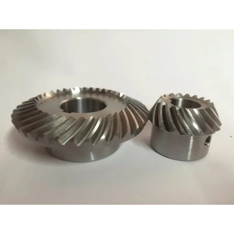 

1set Milling Machine Lifting Gear Turret C77+C96 Spiral Lifting Gear Helical Gear Milling Machine Processing Accessories