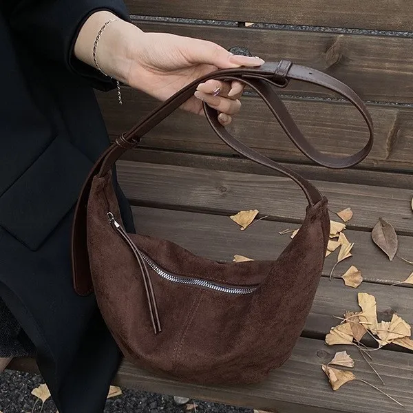 korean-style-lightweight-suede-dumpling-bag-women's-2026-new-versatile-large-capacity-commuter-single-shoulder-crossbody-bag