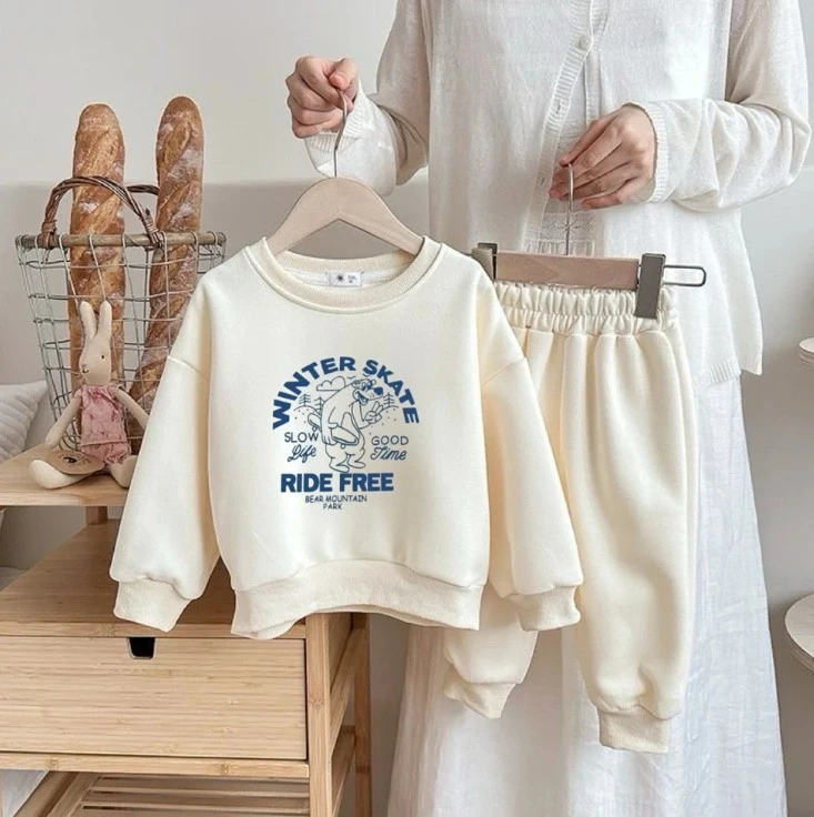 Small Kids Retro Skate Tracksuit Crewneck Sweatshirt And Elastic Waist Pants Children Daily Autumn Clothing Baby Kid 2Pieces Set