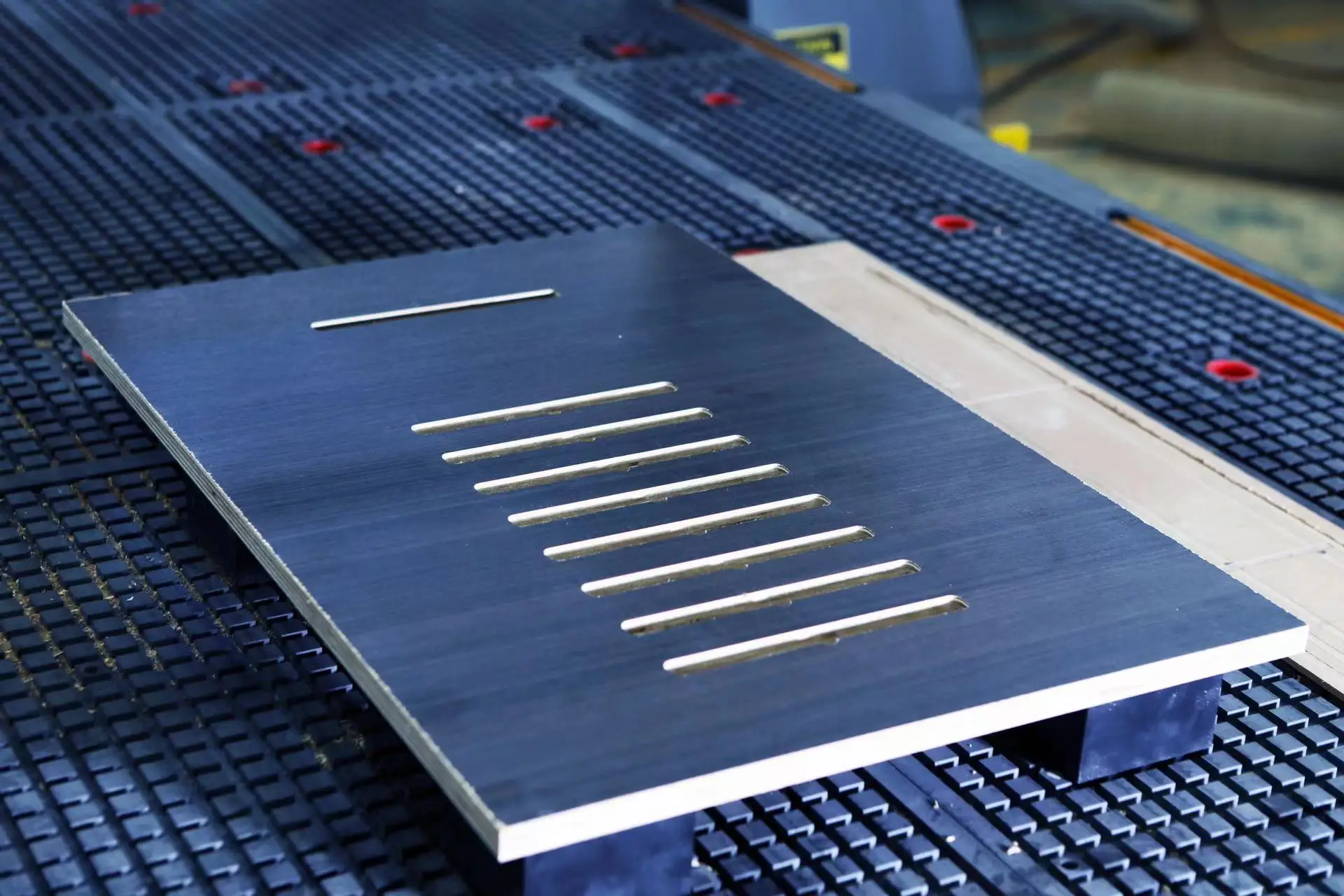 Multifunctional 1325 ATC 4*8ft Automatic Tool Change CNC Wood Router Engraving Machine