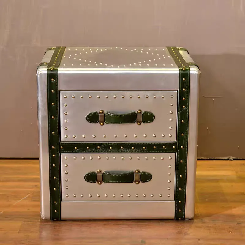 

Классический приставной столик в индустриальном стиле, напольный шкаф для хранения в винтажном стиле, маленький приставной столик для виски.