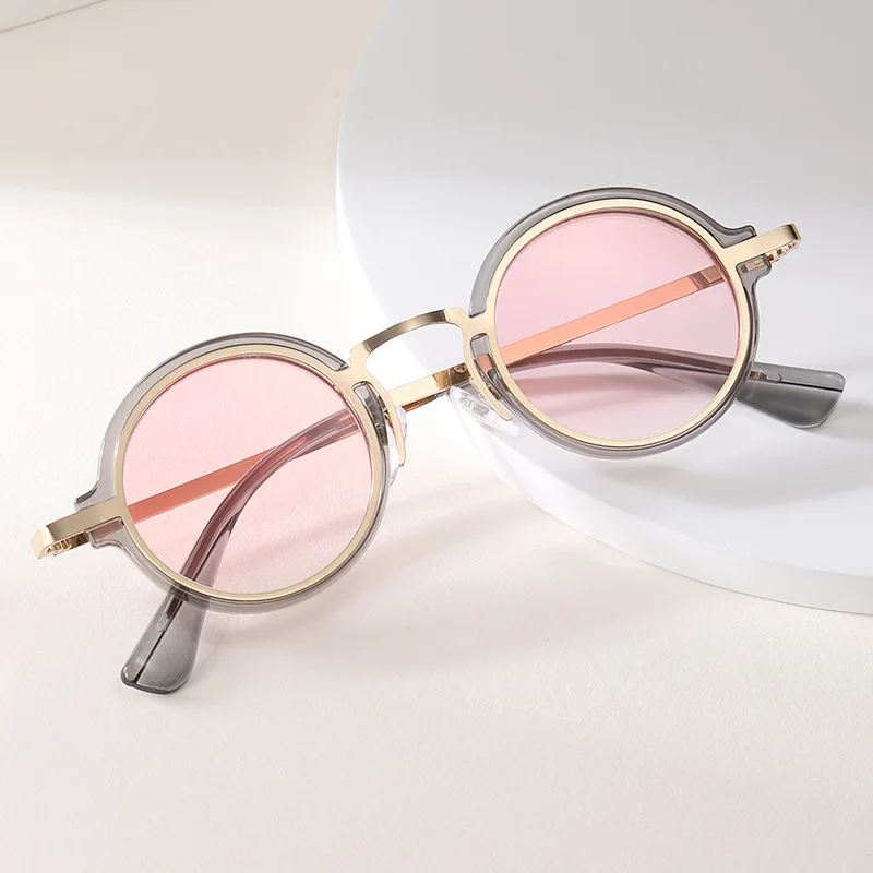 

New Hip-Hop Punk Style Round Frame Sunglasses Unisex Trendy Travel Street Style Eyeglasses Classic Driving Shades UV400