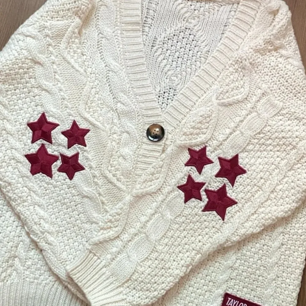 

Винтажные свободные свитера со звездами и вышивкой для женщин и мужчин, однобортные однобортные вязаные кардиганы с длинными рукавами большого размера, топы с длинными рукавами Taylor