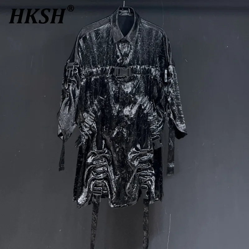 

HKSH Spring Summer New Men Tide Fashion Punk Dark Techwear Original Design High Street Casual Pleated Short Sleeve Shirts HK5109