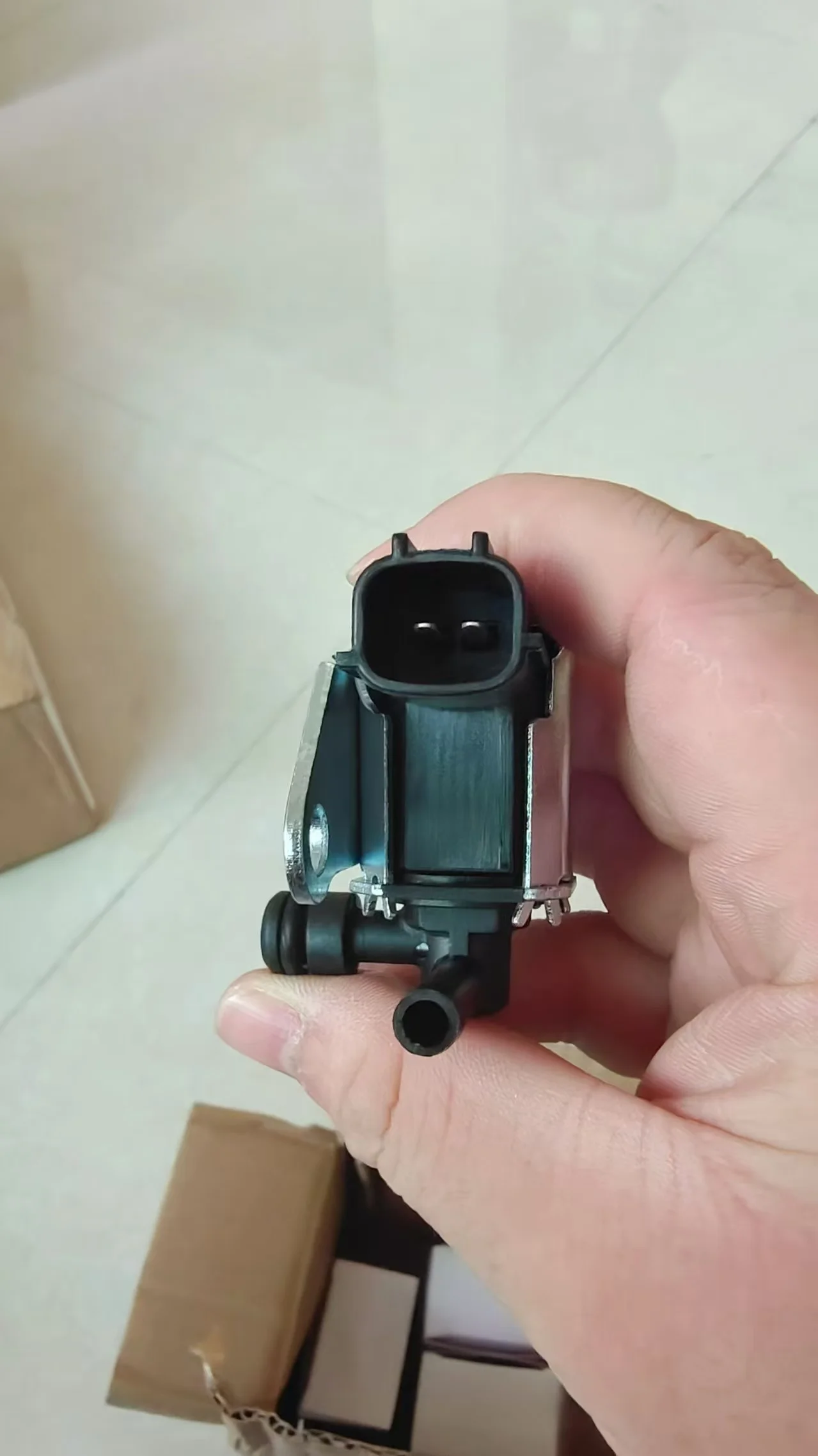 1 stücke Auto Dampf behälter Spül magnetventil 14930-en20a k5t46695 14930-en200 14930-et000 für NISSAN-CUBE nv200 sentra versa
