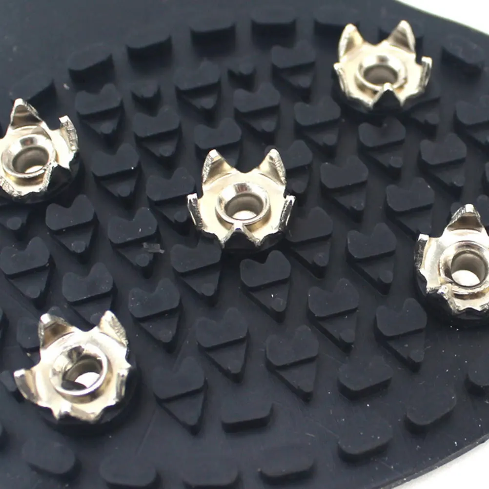 

20Pcs Silver Steel Anti-Slip Shoe Nails Snowfield Climbing Crampon Spiked Shoes Portable Ice Grippers for Outdoor