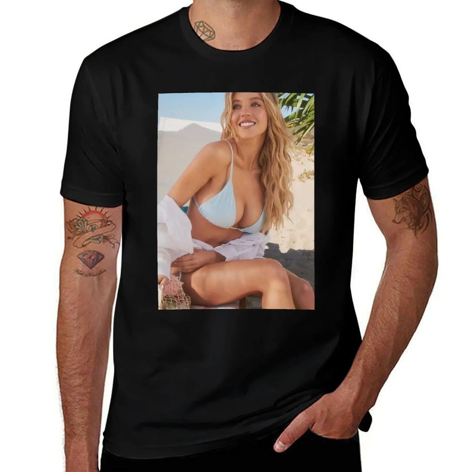 Charming Beauty A Sydney Sweeney T-Shirt Durable Work Wear T-Shirt