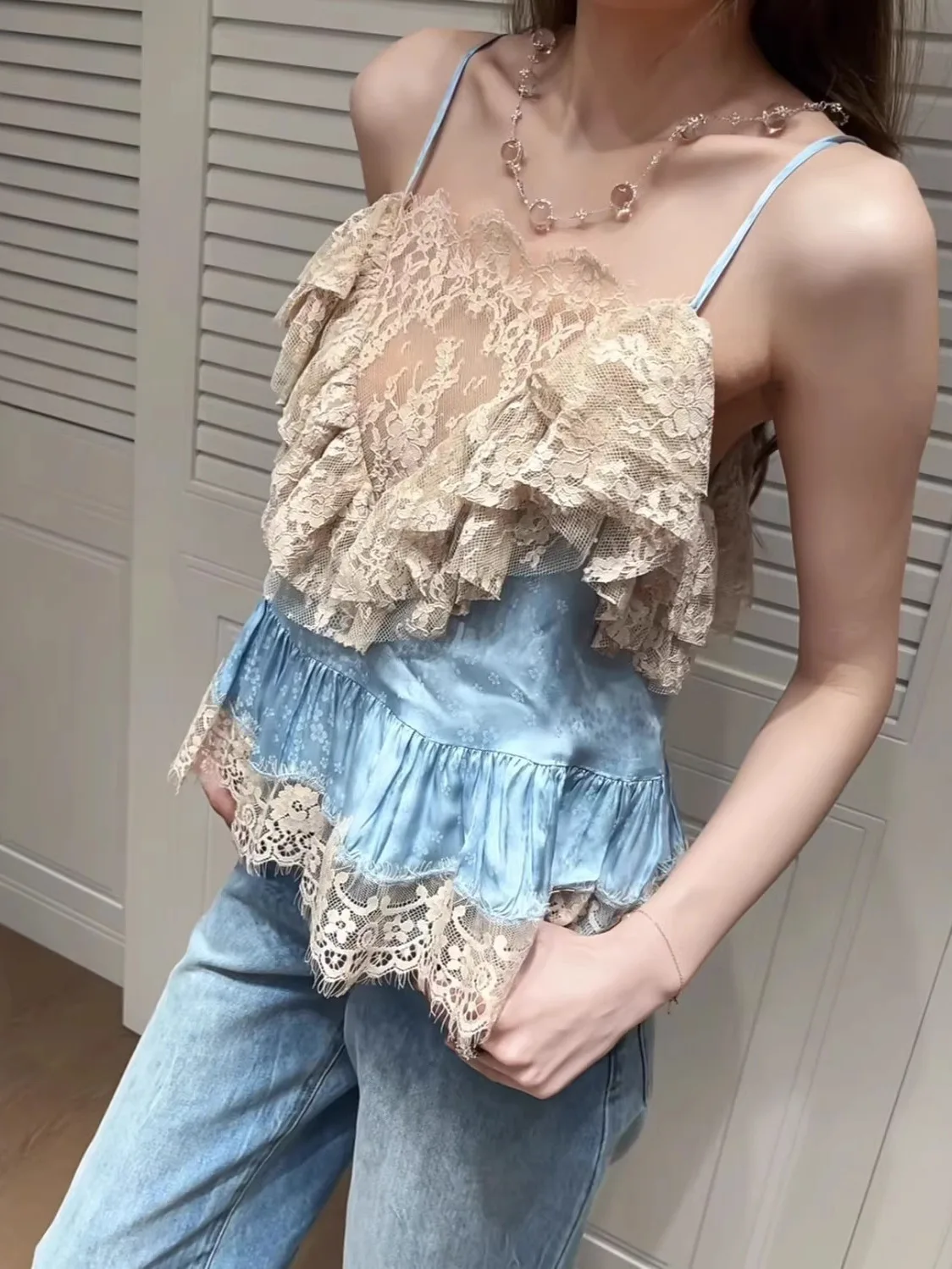 Sweet Style Blue Lace Patchwork Silk Blend Strap Vest Women's Holiday Wear Loose Fit V-Neck Polyester 100% No Padding