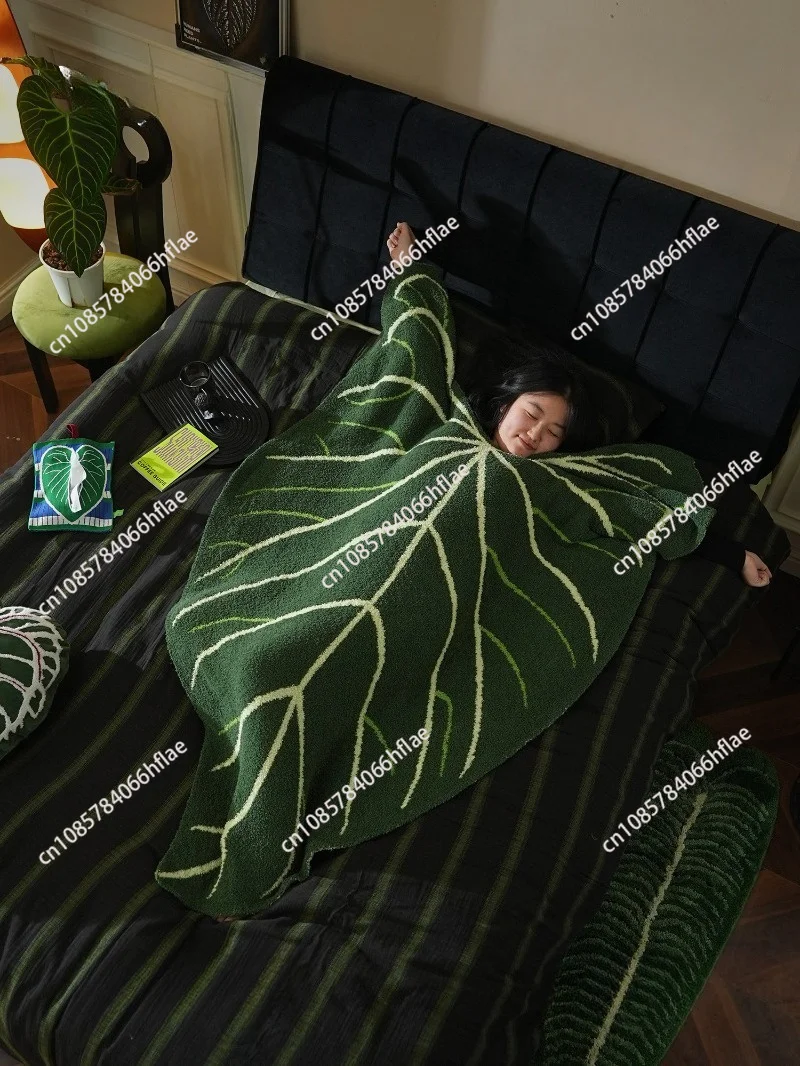 Leaf blanket sofa living room half fleece blanket gift