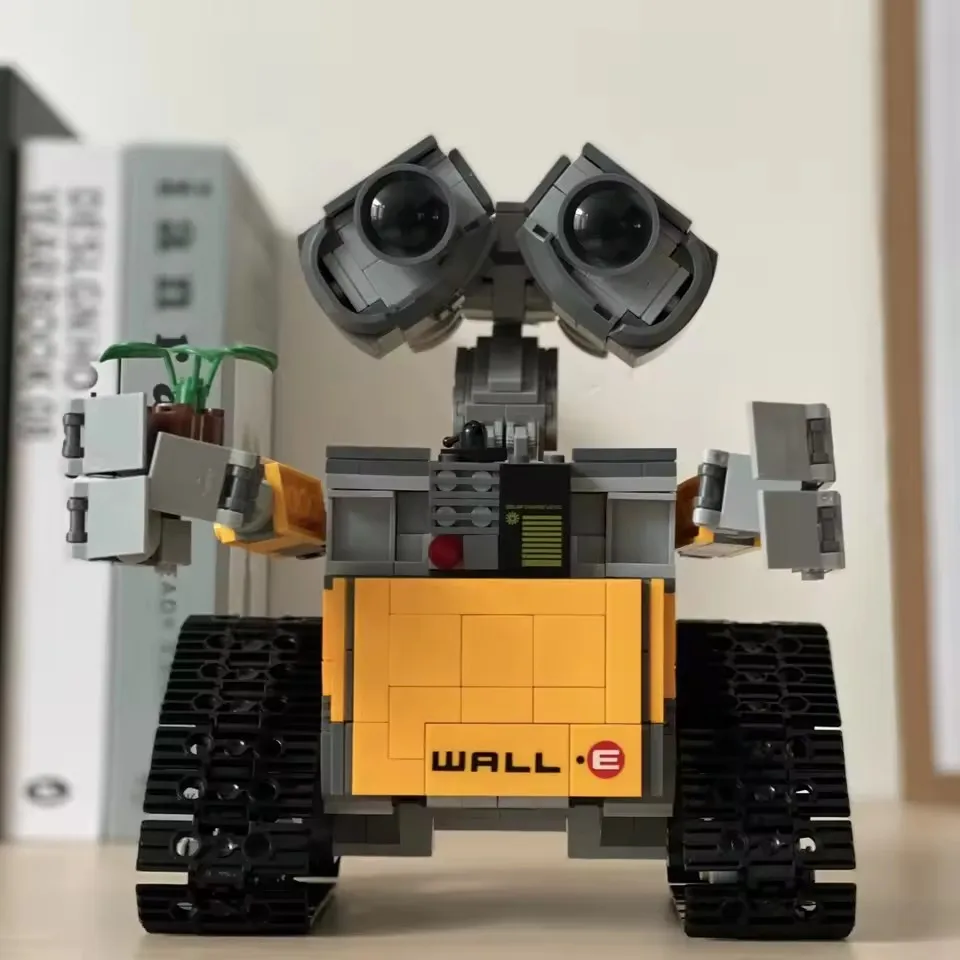 Hot 687 pcs Wall-E Building Block Kit MOC Idea Technical Classic Movie Model Building Block Assembly Children's Toy Gift image 2